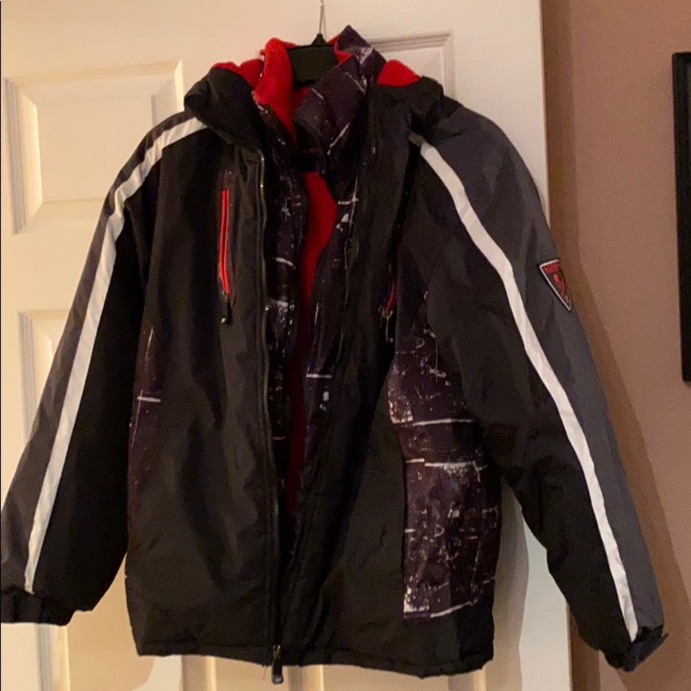 Great winter jacket for boys. Excellent condition
